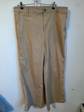 LOFT Wide-Leg Pants in Khaki